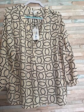 Chelsea & Theodore Cream Blouse with Black Dot Chain Motif